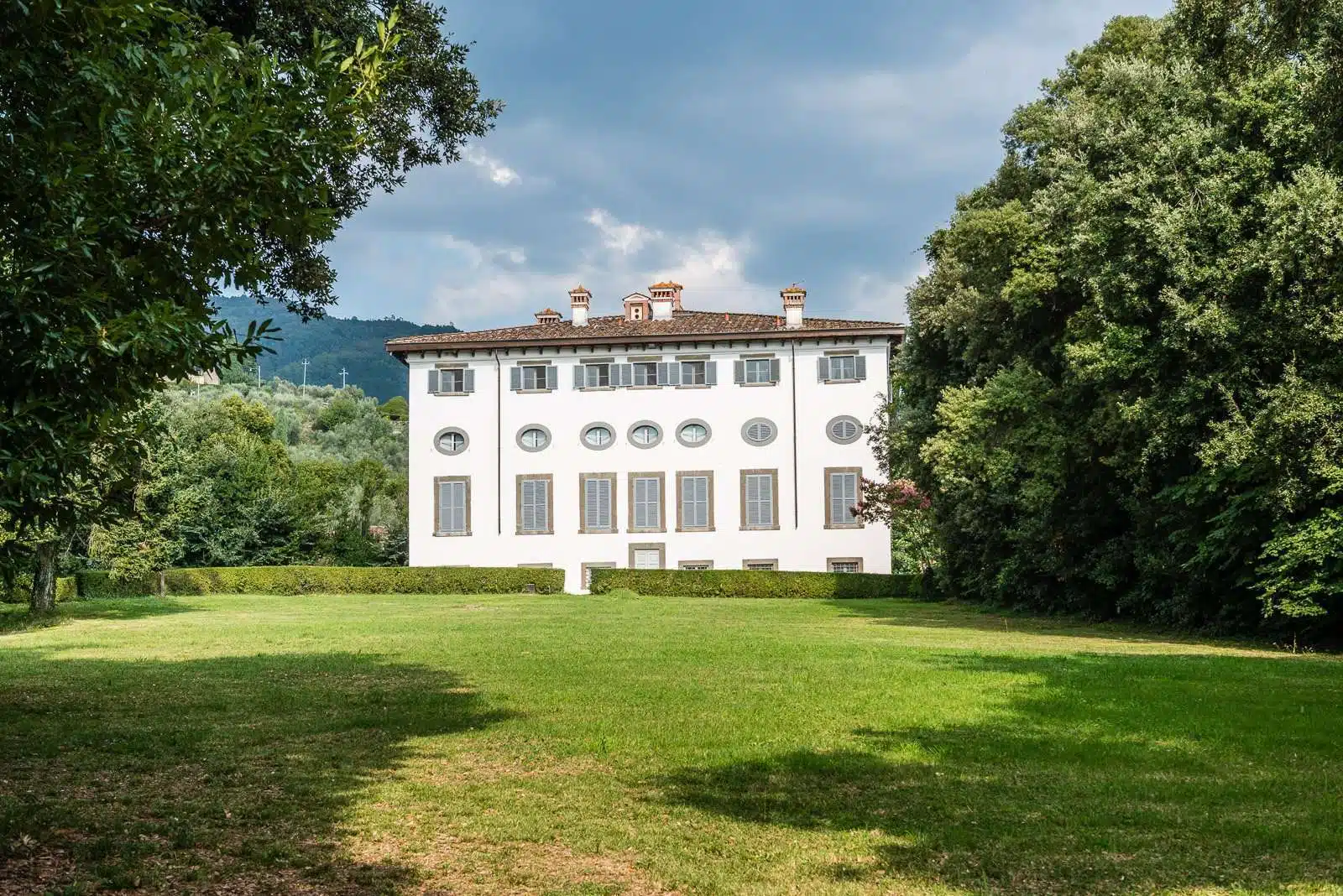 Luxurious Apartment in Historic Villa - Appartamento di Lusso