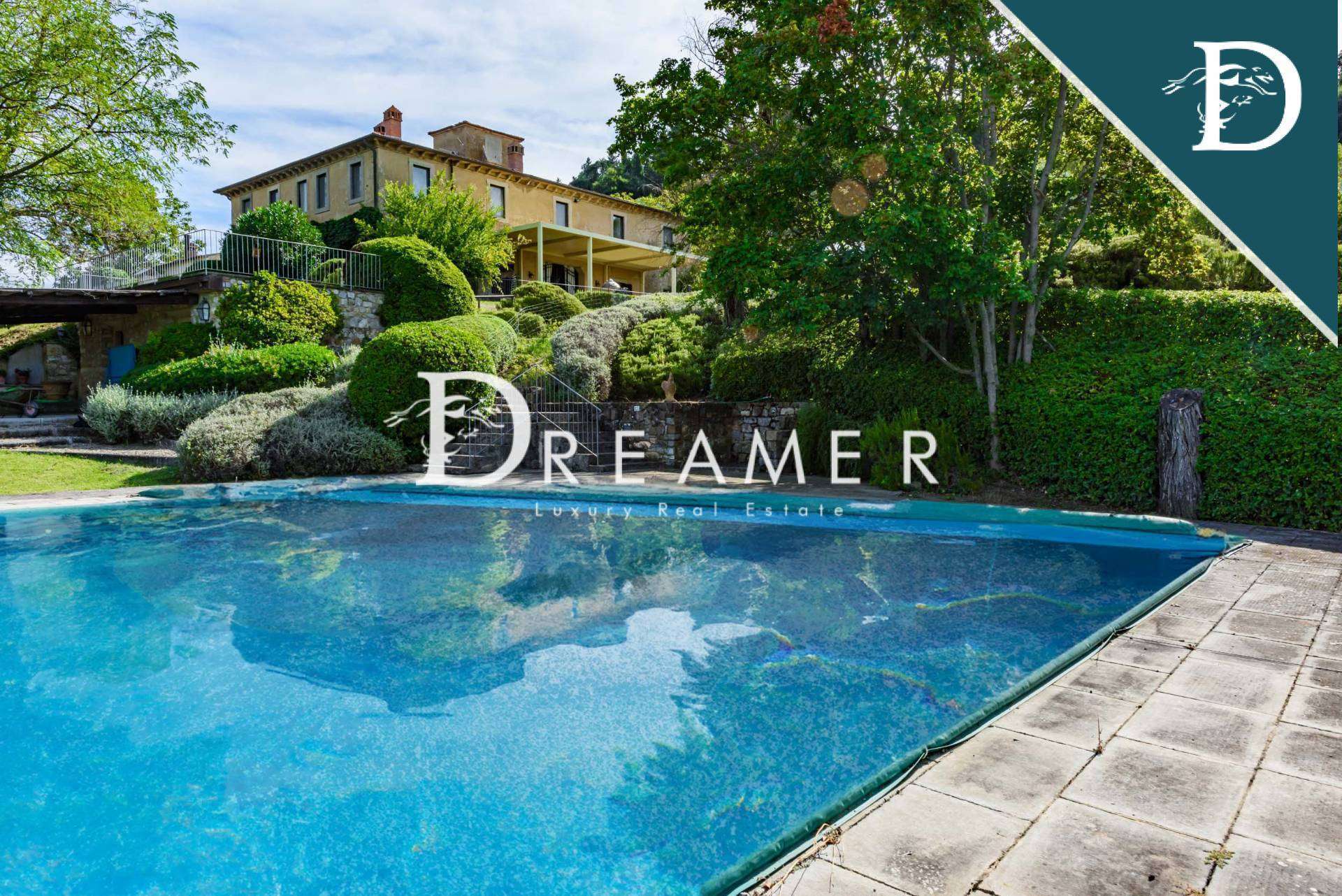 Historic Villa in Chianti Classico with Infinity Pool-3_263442