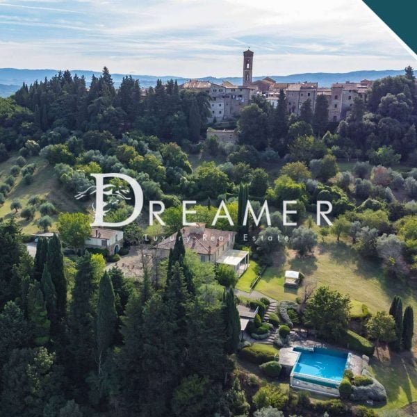 Historic Villa in Chianti Classico with Infinity Pool-1_263440