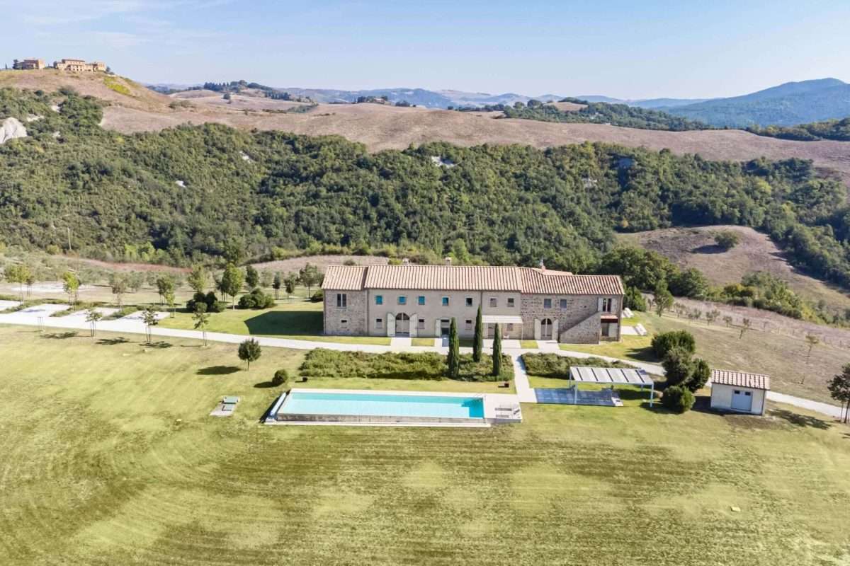 Villa with Pool in Volterra