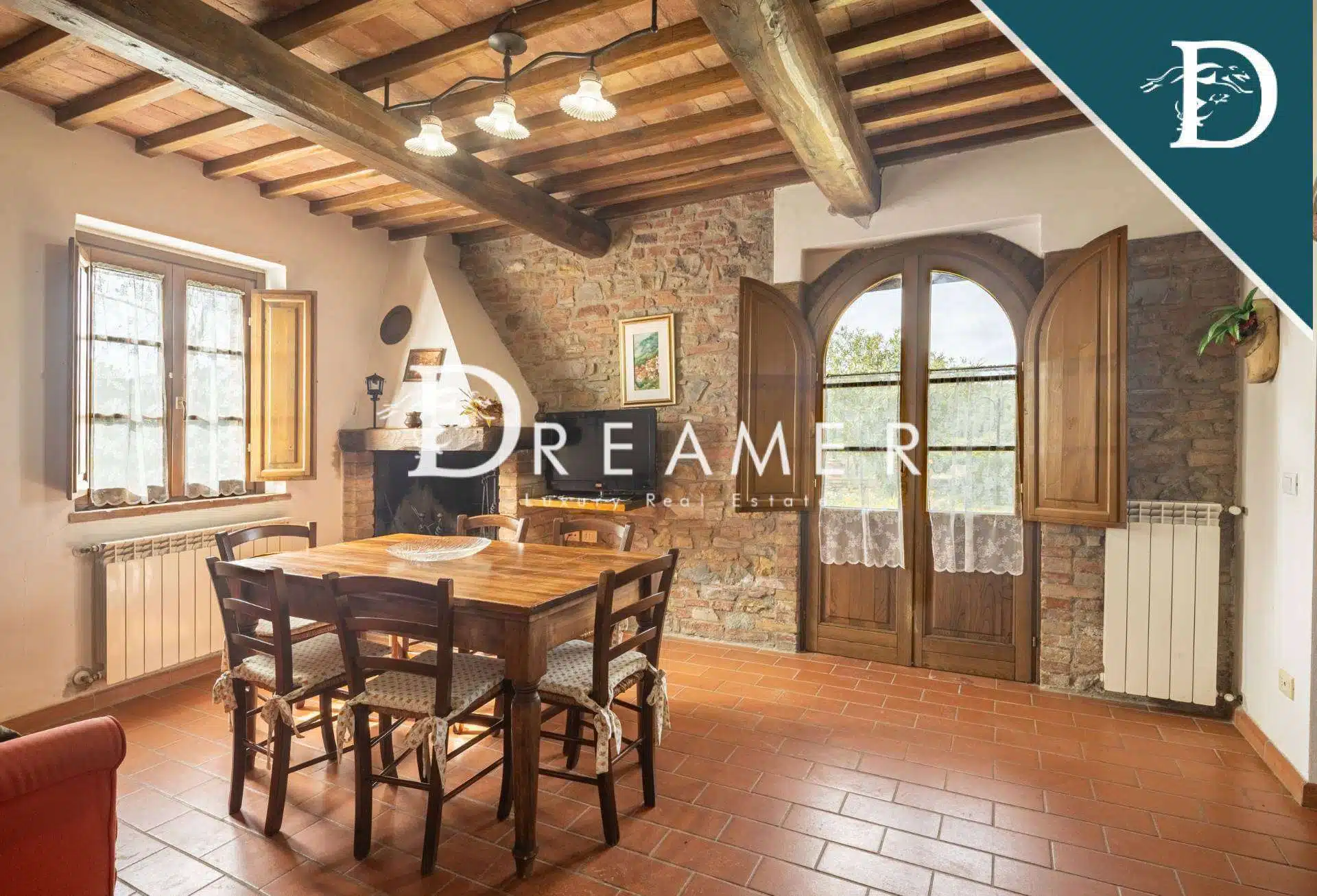 Tuscan Farmhouse with Pool in Montaione, Tuscany-13_262449