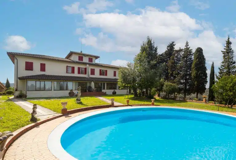 Elegant-Farmhouse-for-sale-Florence-12187