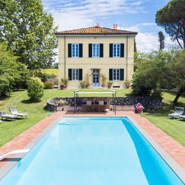 Elegant Villa with Swimming Pool in Lucca