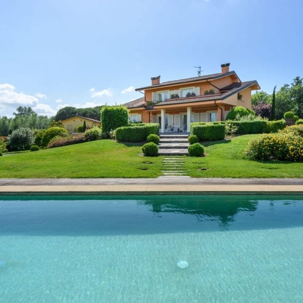 villa in vendita a Lucca