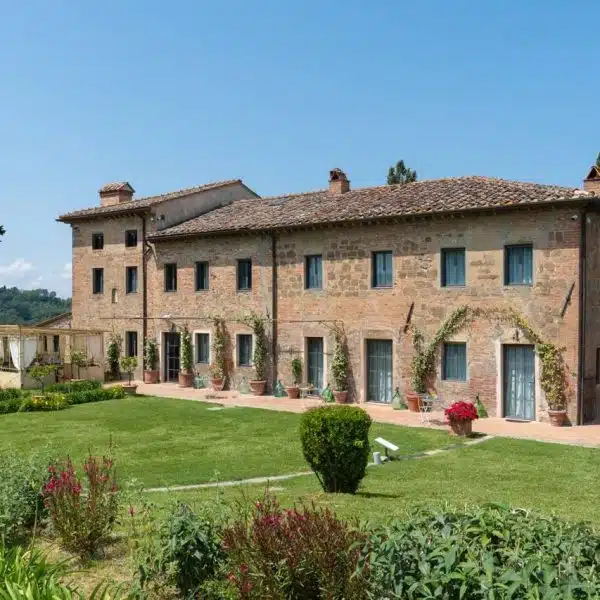 Estate with Pool