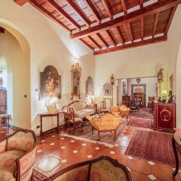 apartment in florence