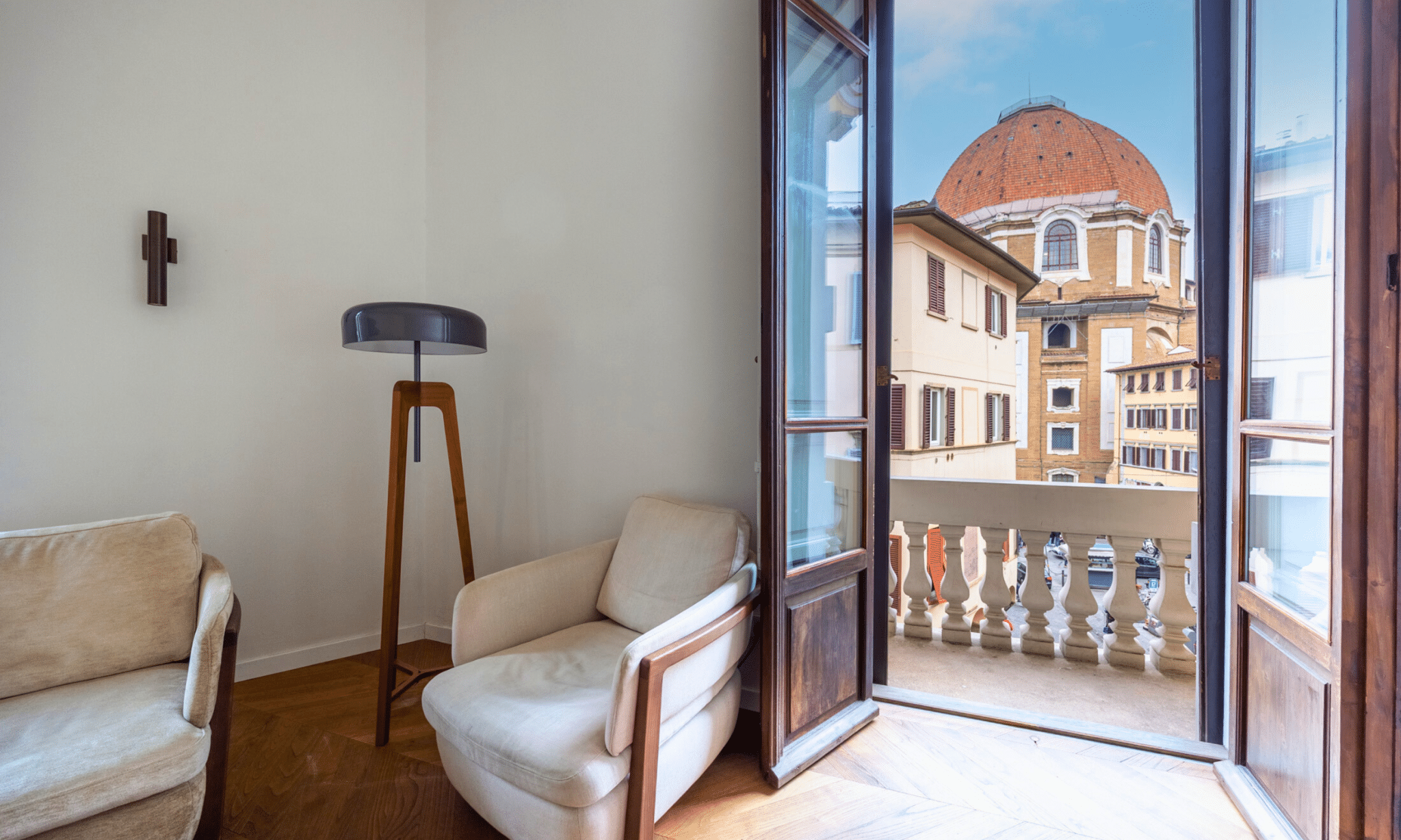 Apartment with Terrace in the Center of Florence