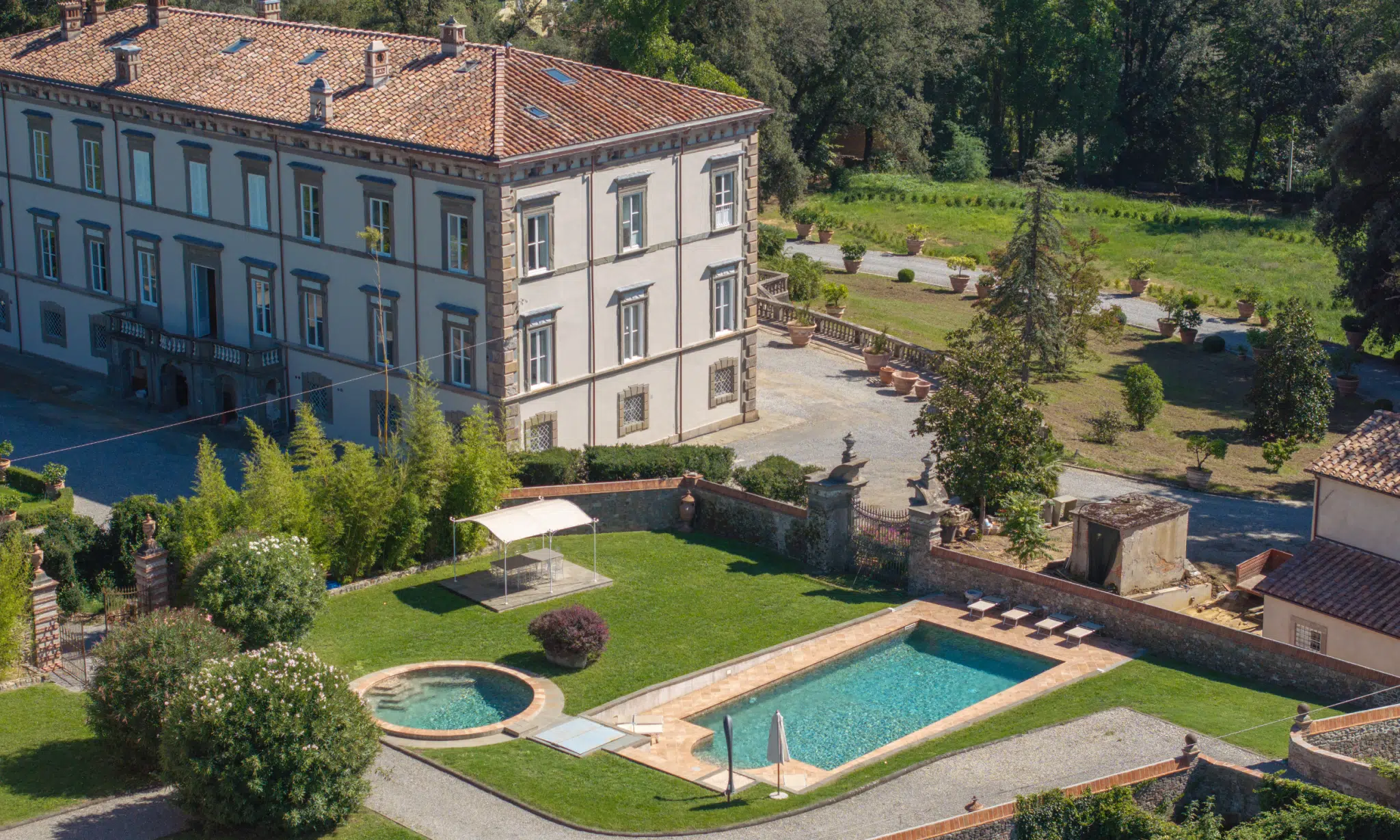 Caroline Bonaparte's villa for sale in italy