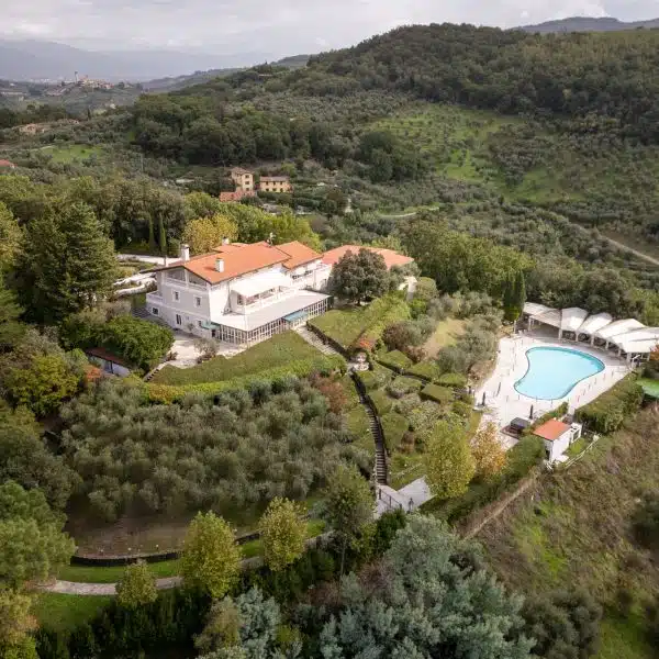 Elegant Villa with Pool