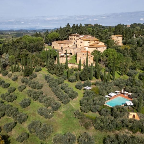 Stunning Hamlet with Farm - Magnifico Borgo