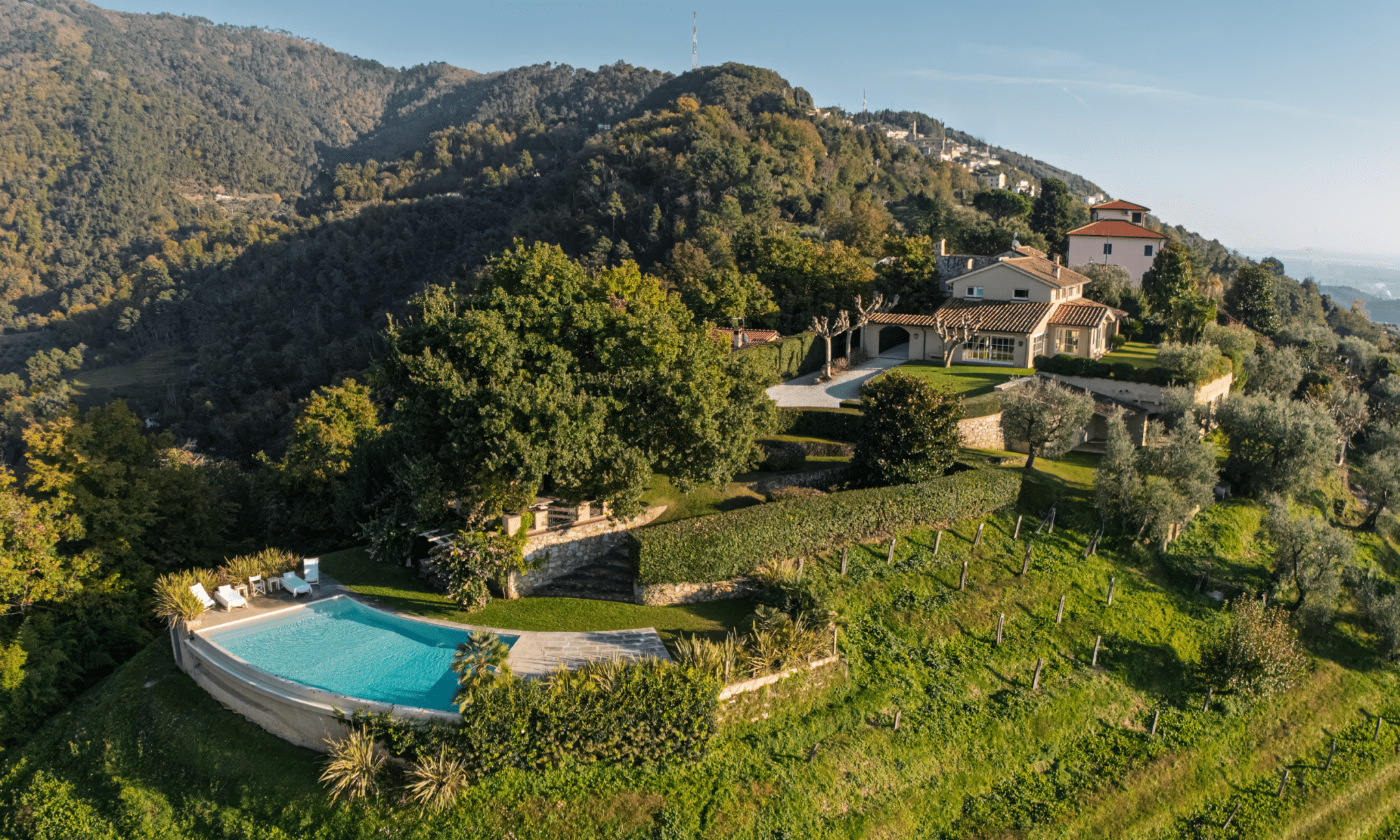  Seaview Villa with Pool in Pietrasanta