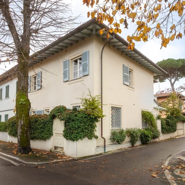 Villa in Forte dei Marmi