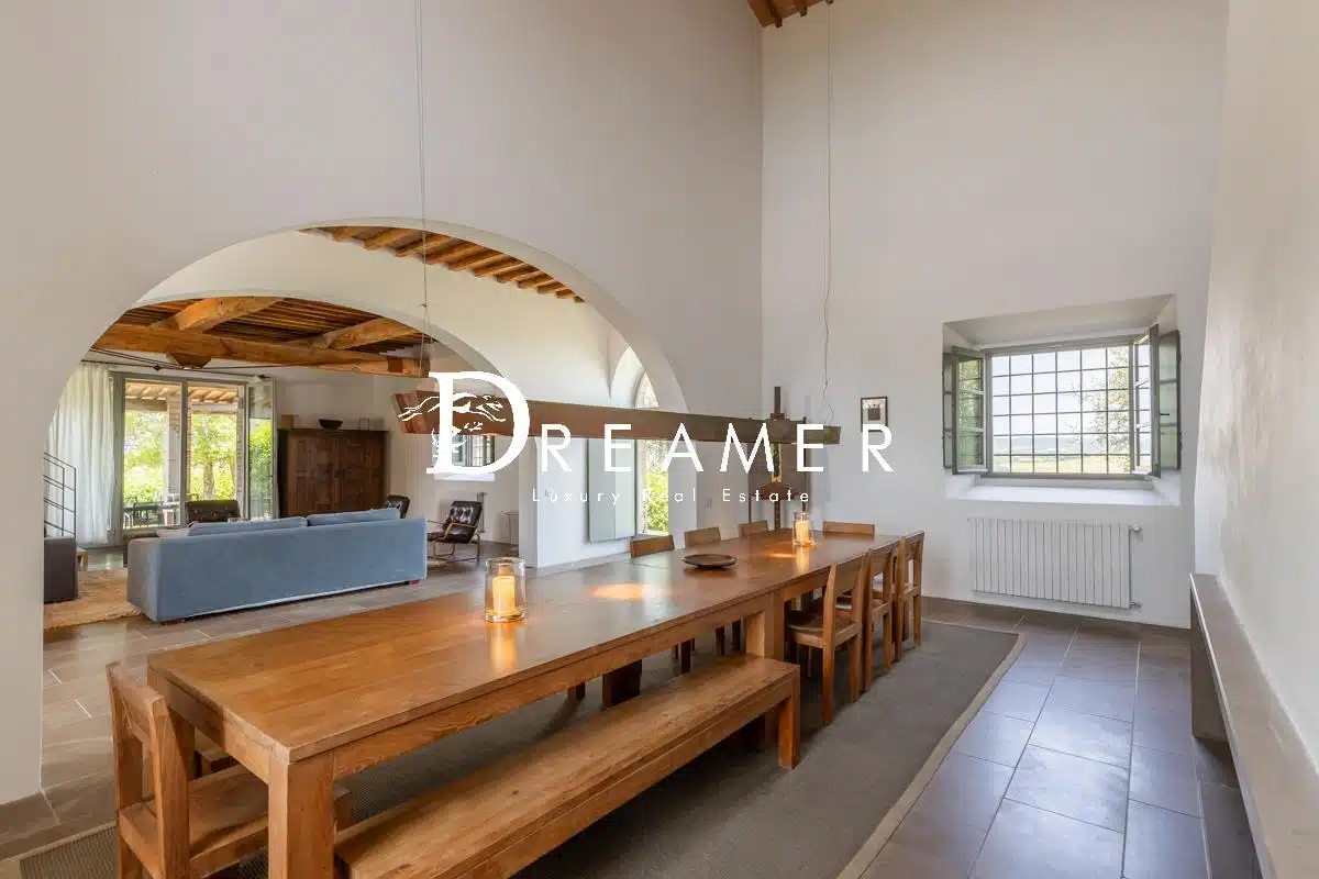 Stunning Villa with Pool Immersed in the Crete Senesi-21_326406