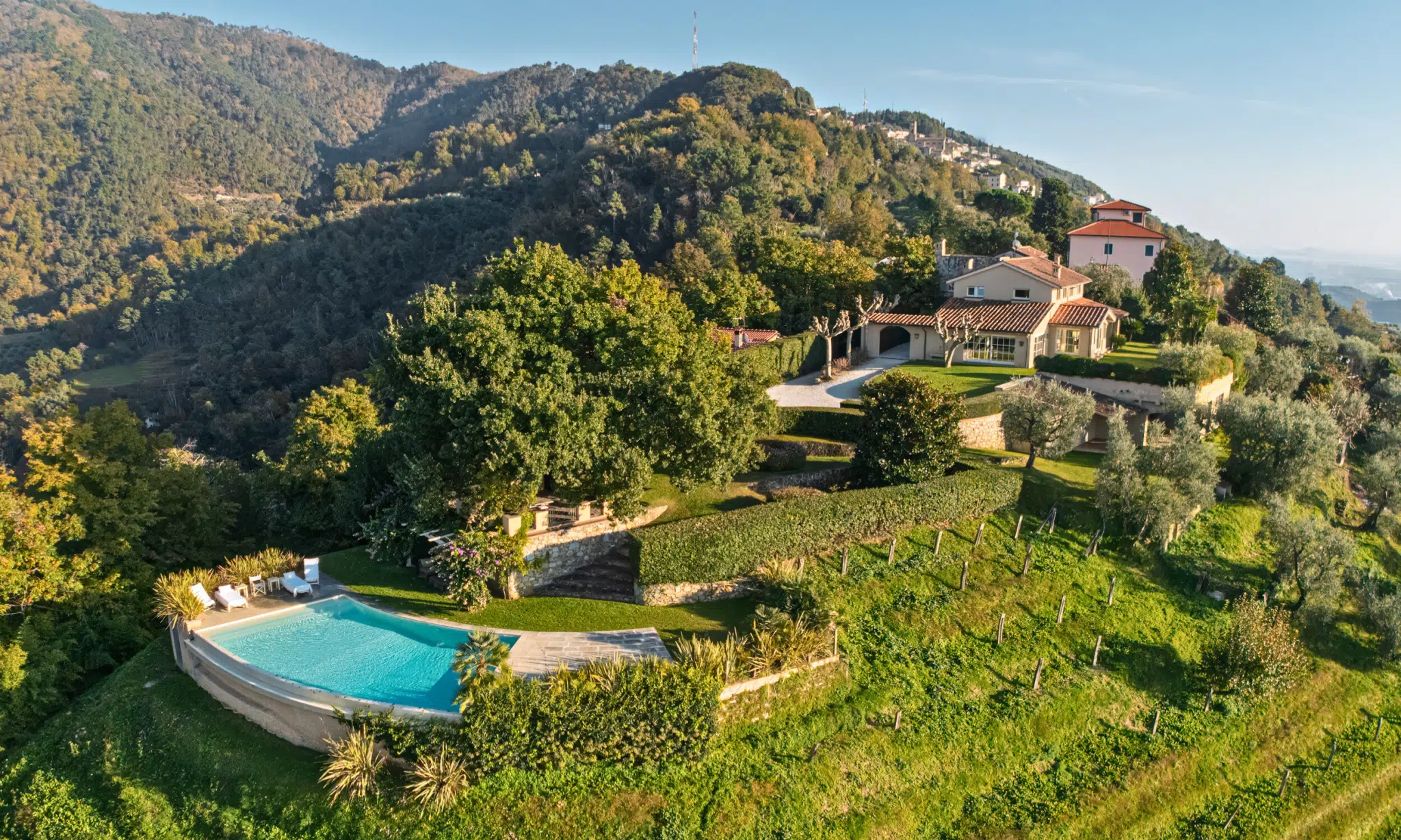 Seaview Villa with Pool in Pietrasanta