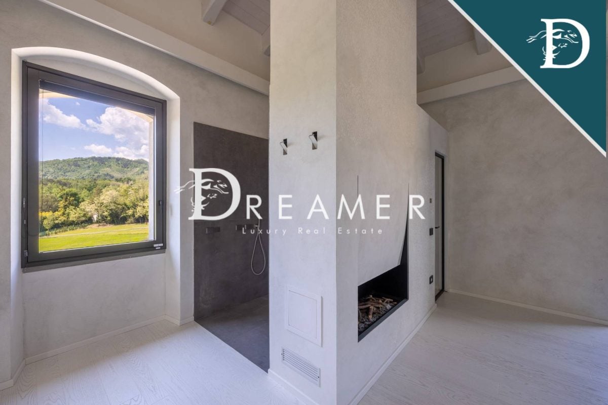 Stunning Modern Villa in Florence Countryside-43_248590
