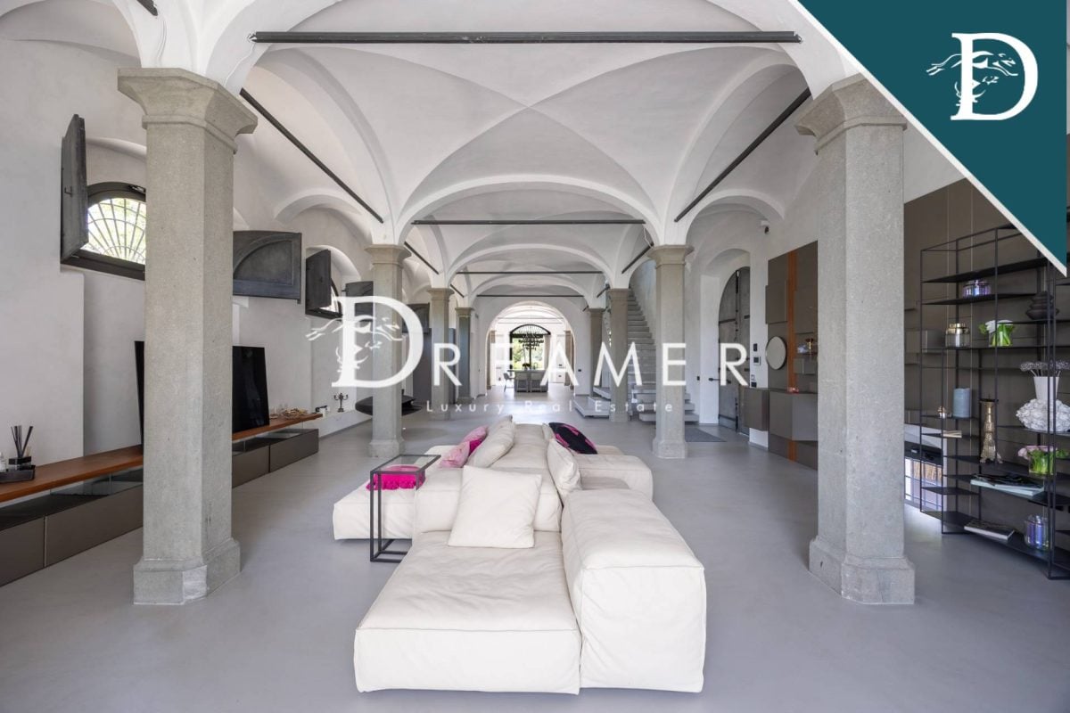 Stunning Modern Villa in Florence Countryside-11_248557