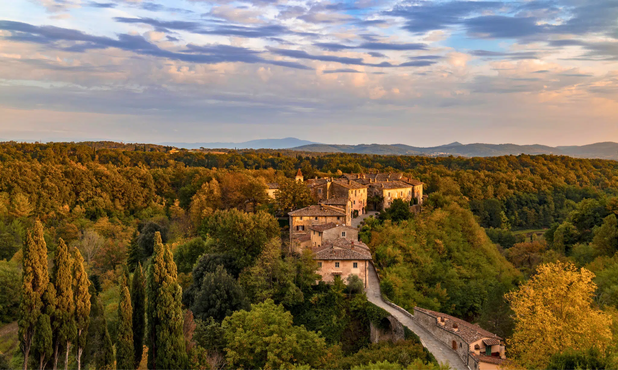 invest in a tuscan hamlet for sale: case study Il Borro