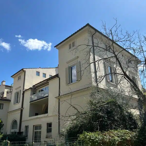 Bright Historic Apartment in Oltrarno, Florence-1