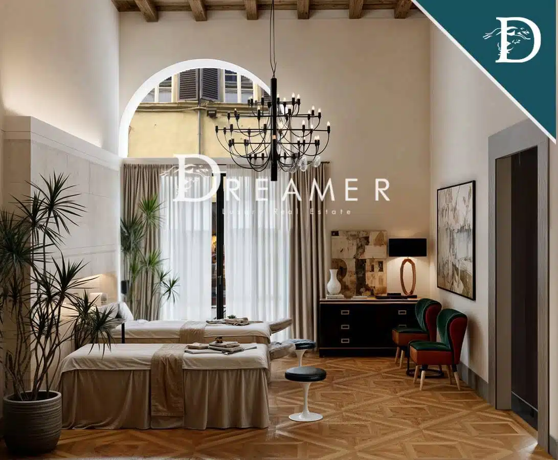 Prestigious Private Residence in the Heart of Florence-24_248036