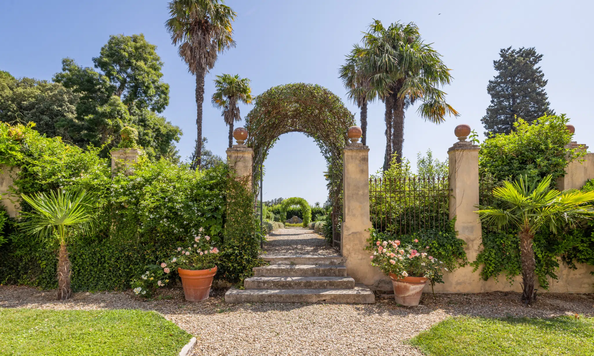 luxury villa for sale in pisa italy