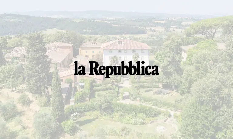 Villa storica di lusso in Toscana vicino Pisa, con aeroporto privato e ampi spazi abitativi, in vendita per 20 milioni di euro.
