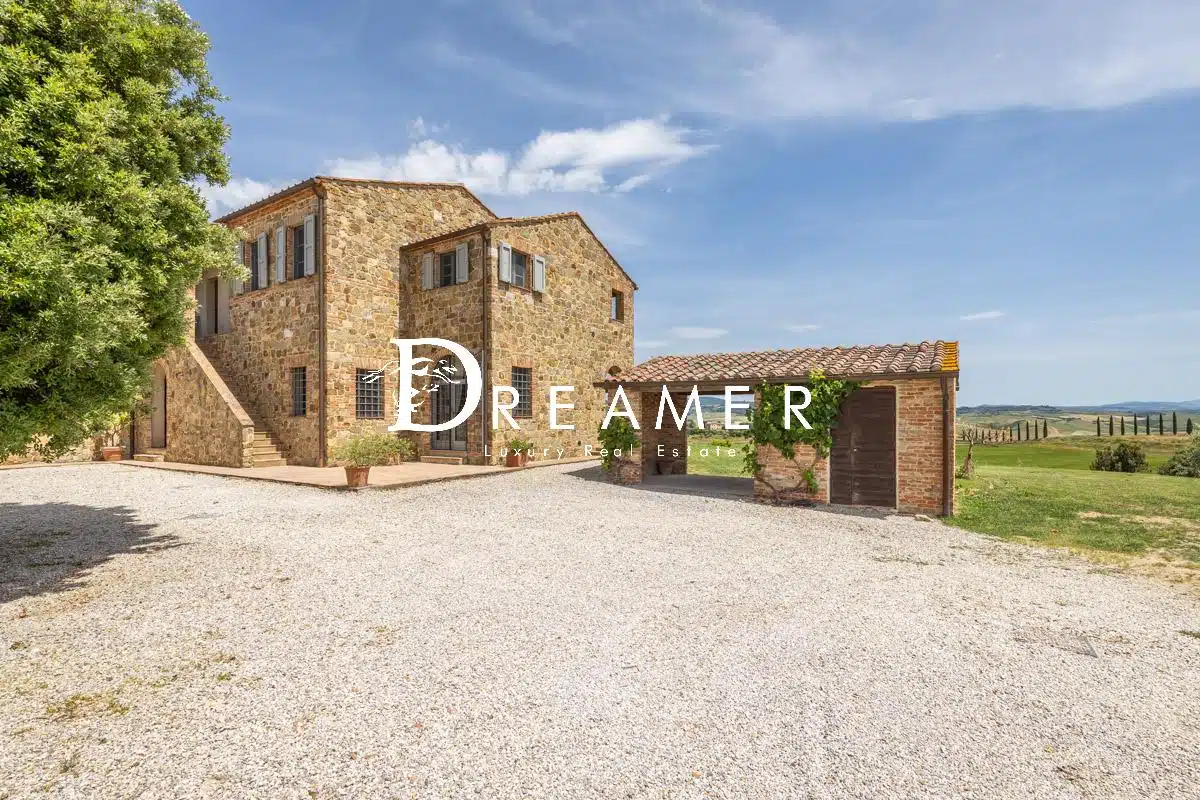 Stunning Villa with Pool Immersed in the Crete Senesi-12_326486