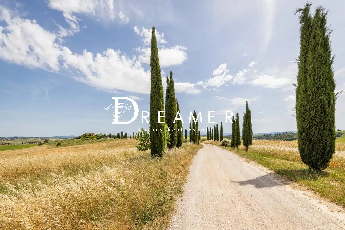 Stunning Villa with Pool Immersed in the Crete Senesi-13_326488