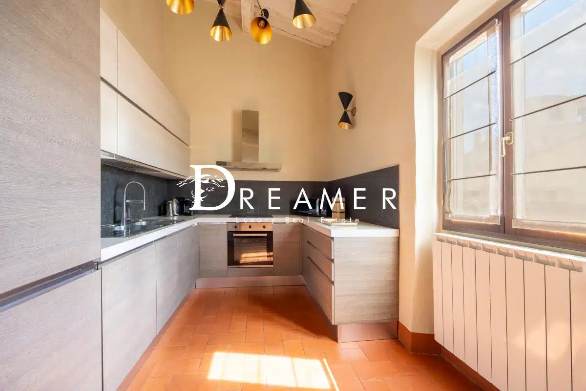 Splendid Apartment with Terrace, Florence-13