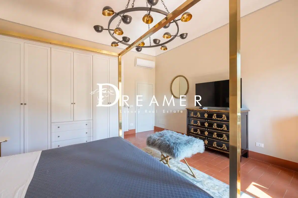 Splendid Apartment with Terrace, Florence-17