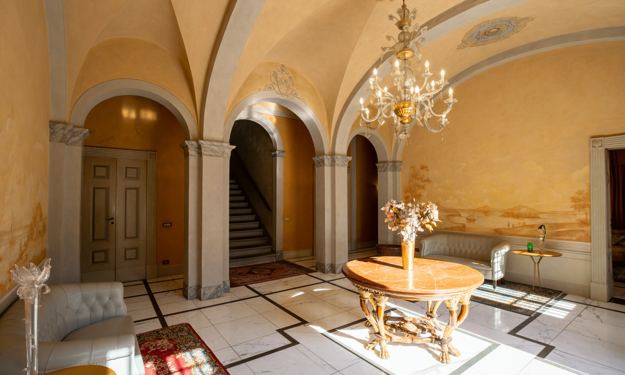 Luxury residence with 3 villas, swimming pool and vineyard in Florence, Italy