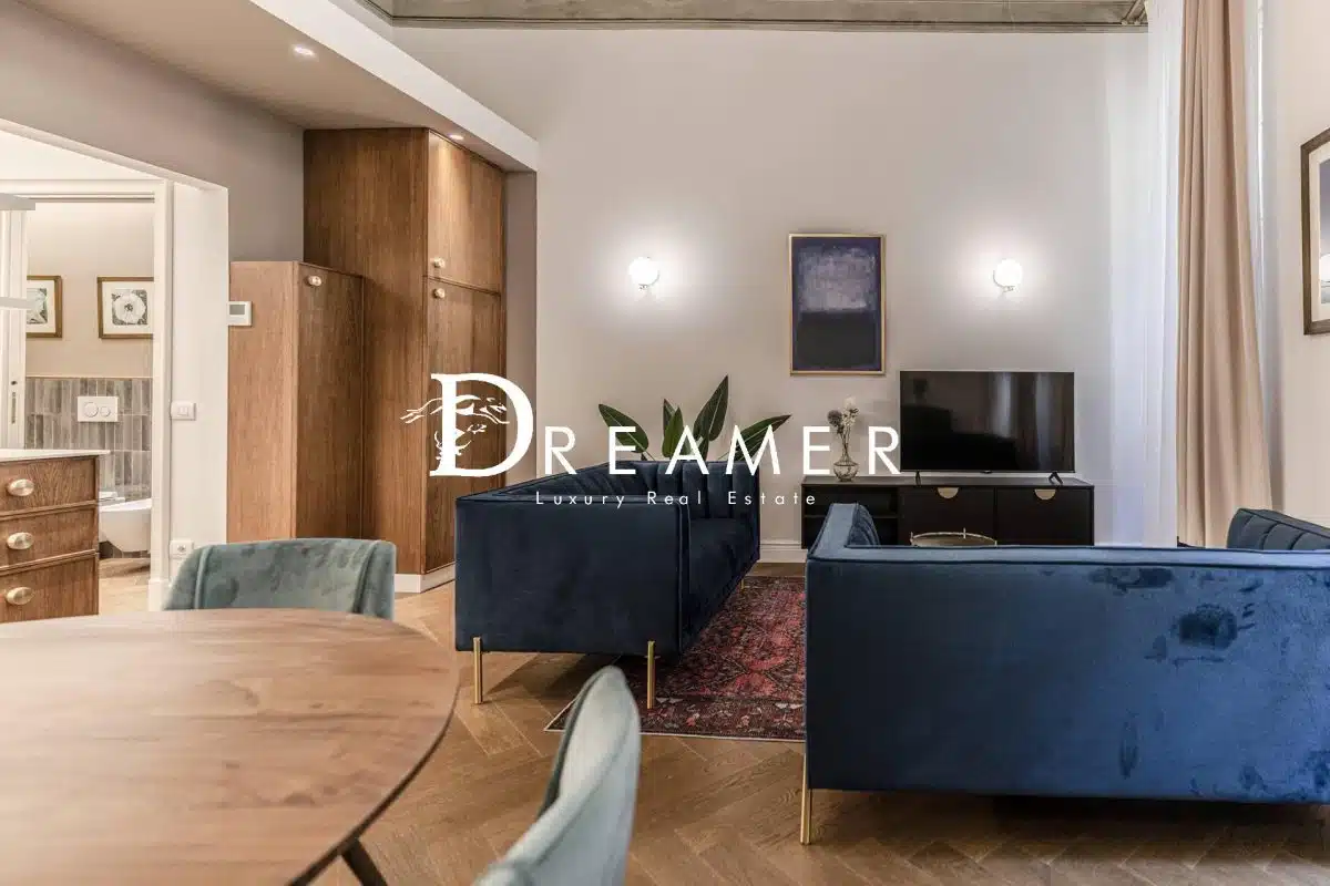 Elegant Apartment in the Center of Florence-4_320722