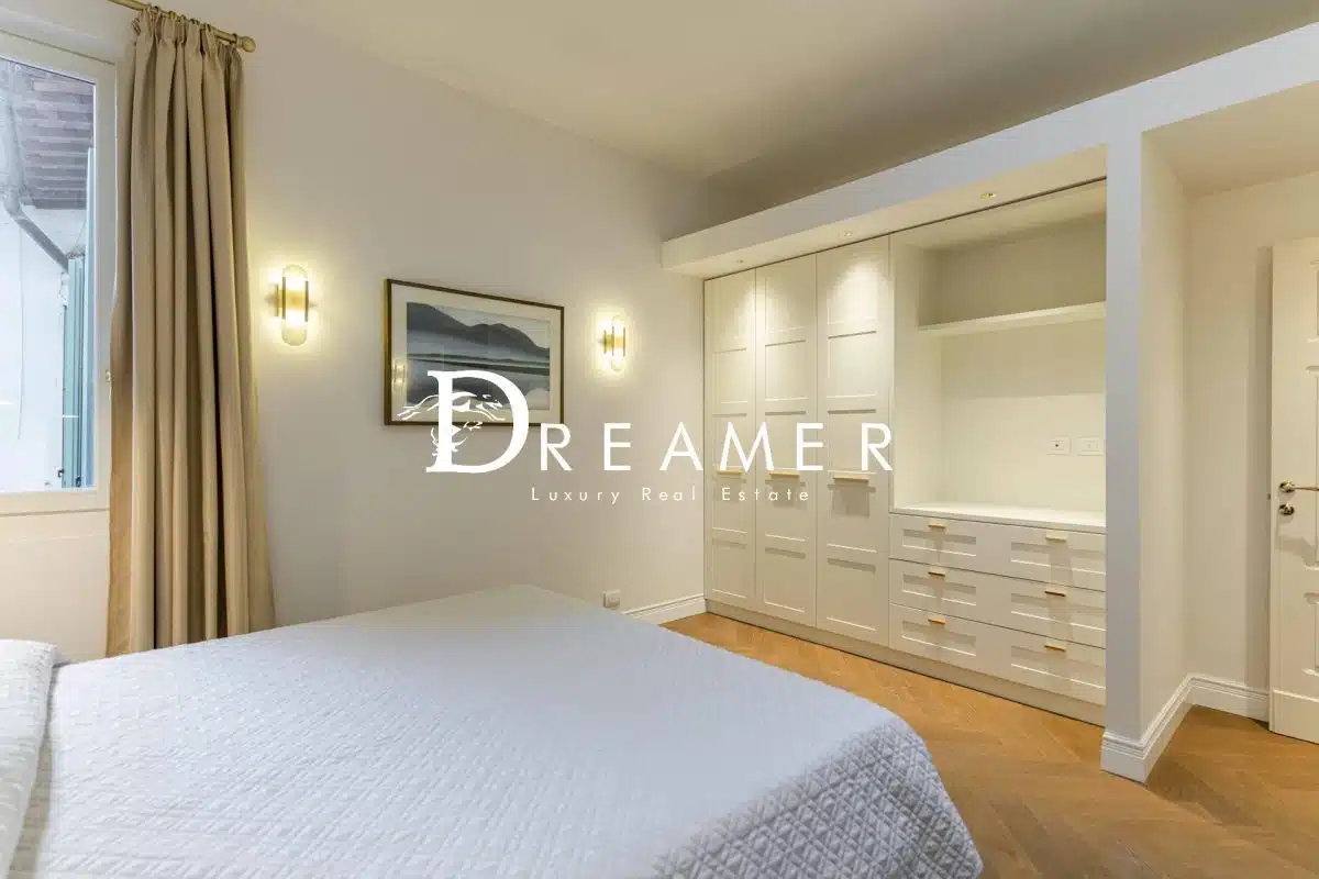 Elegant Apartment in the Center of Florence-13_320740