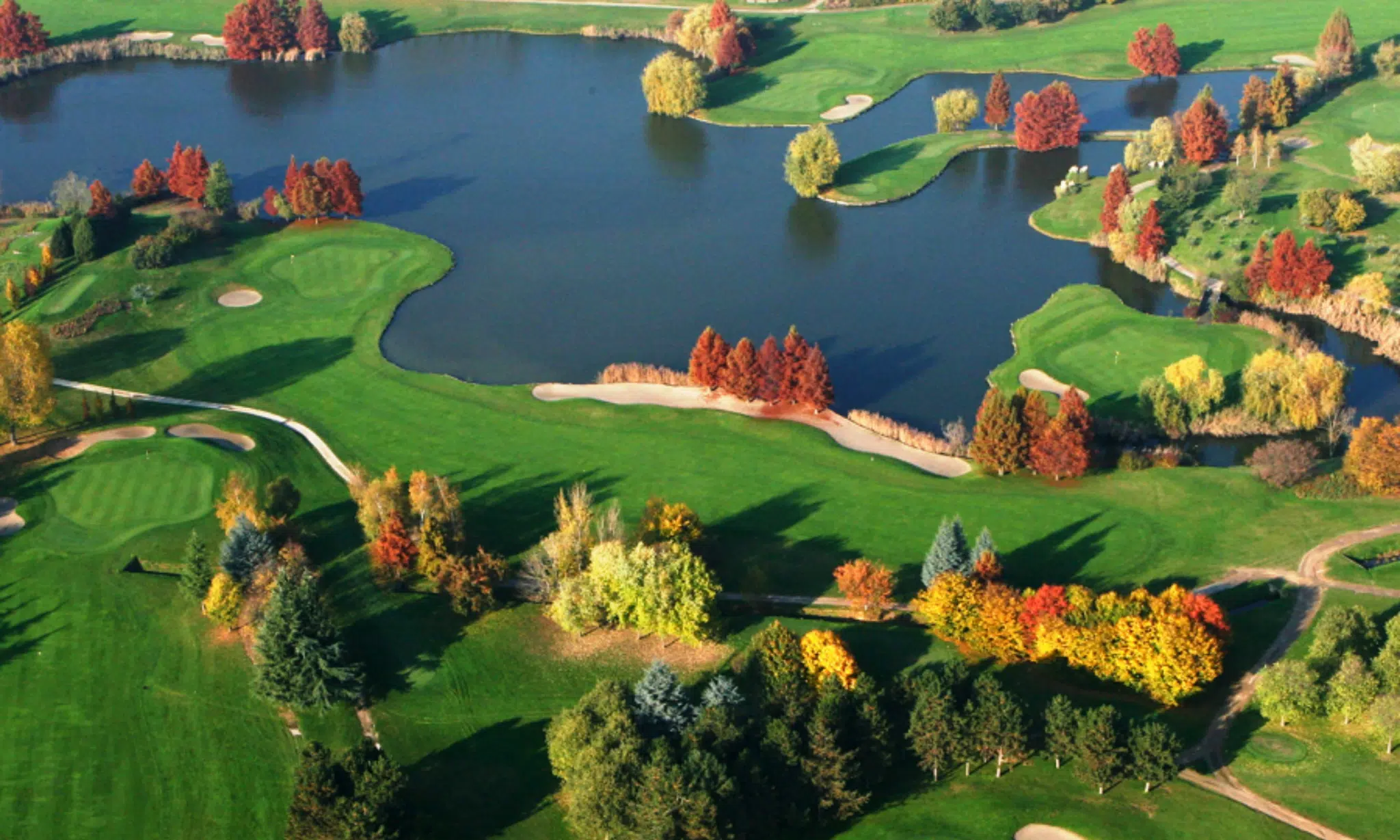 luxury golf resorts in italy