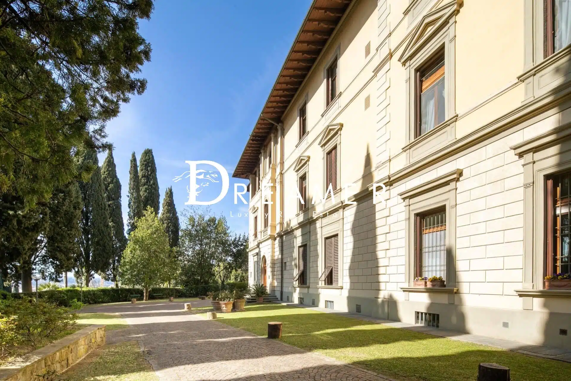 Apartment with Private Garden in Florence-22_376694