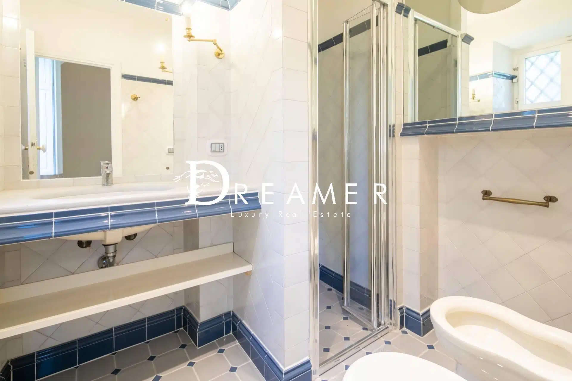 Apartment with Private Garden in Florence-20_376714