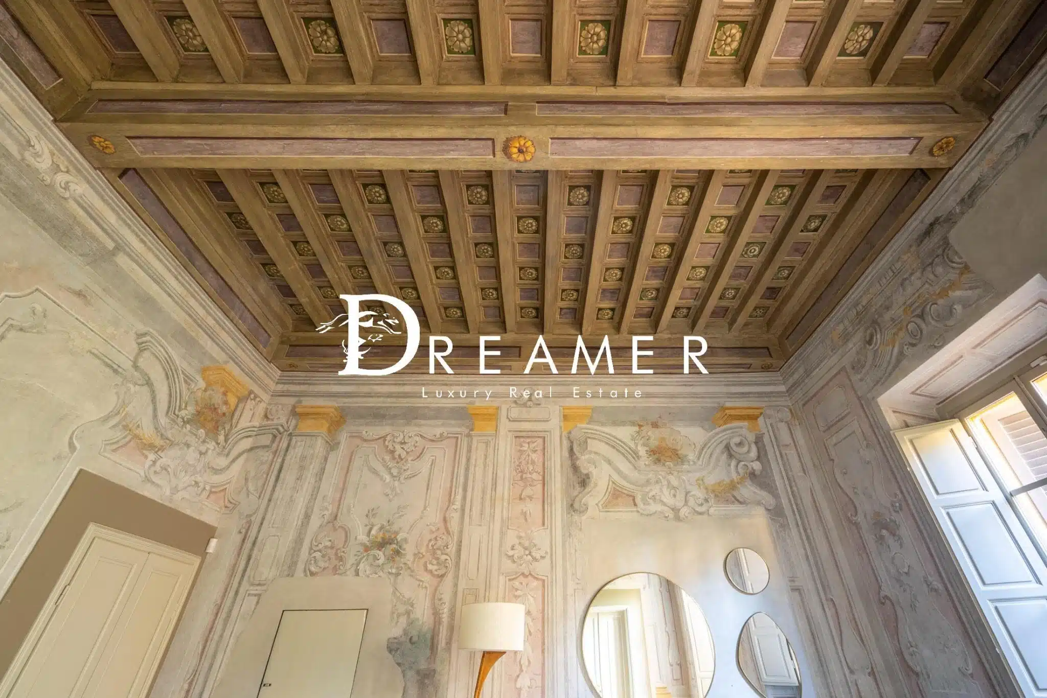 Frescoed Apartment in Florence-12_379128