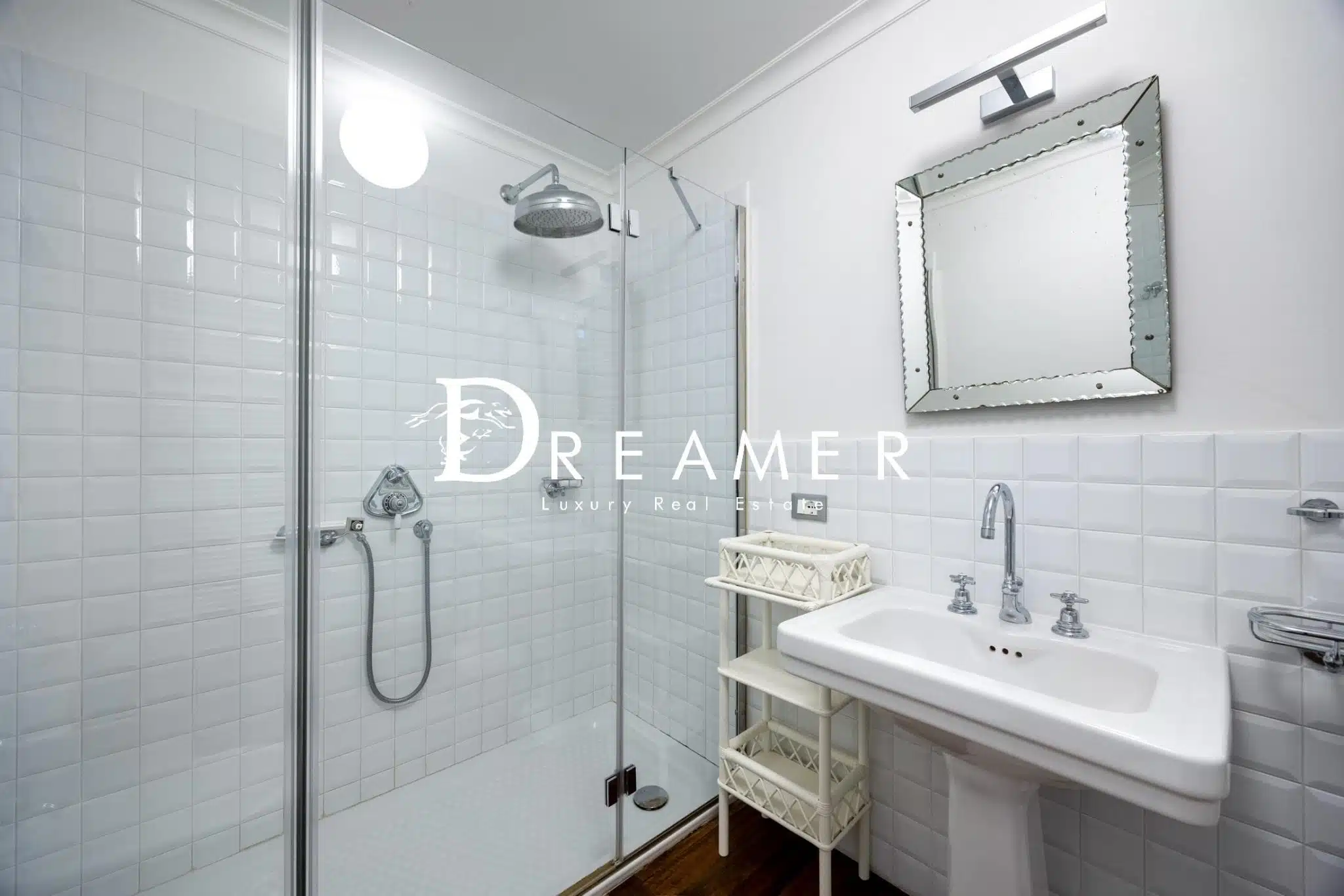 Frescoed Apartment in Florence-30_379154