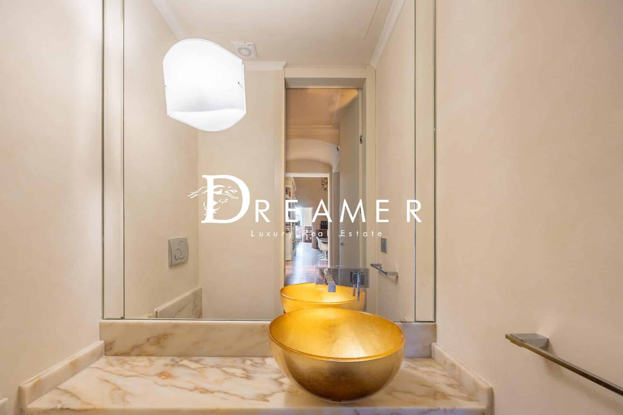 Splendid Apartment with Garage in Florence-11_385842