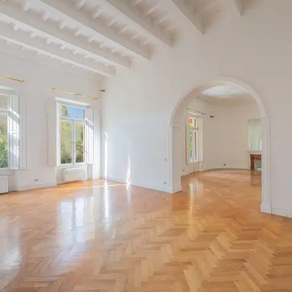 Apartment with Private Garden in Florence-48_389820