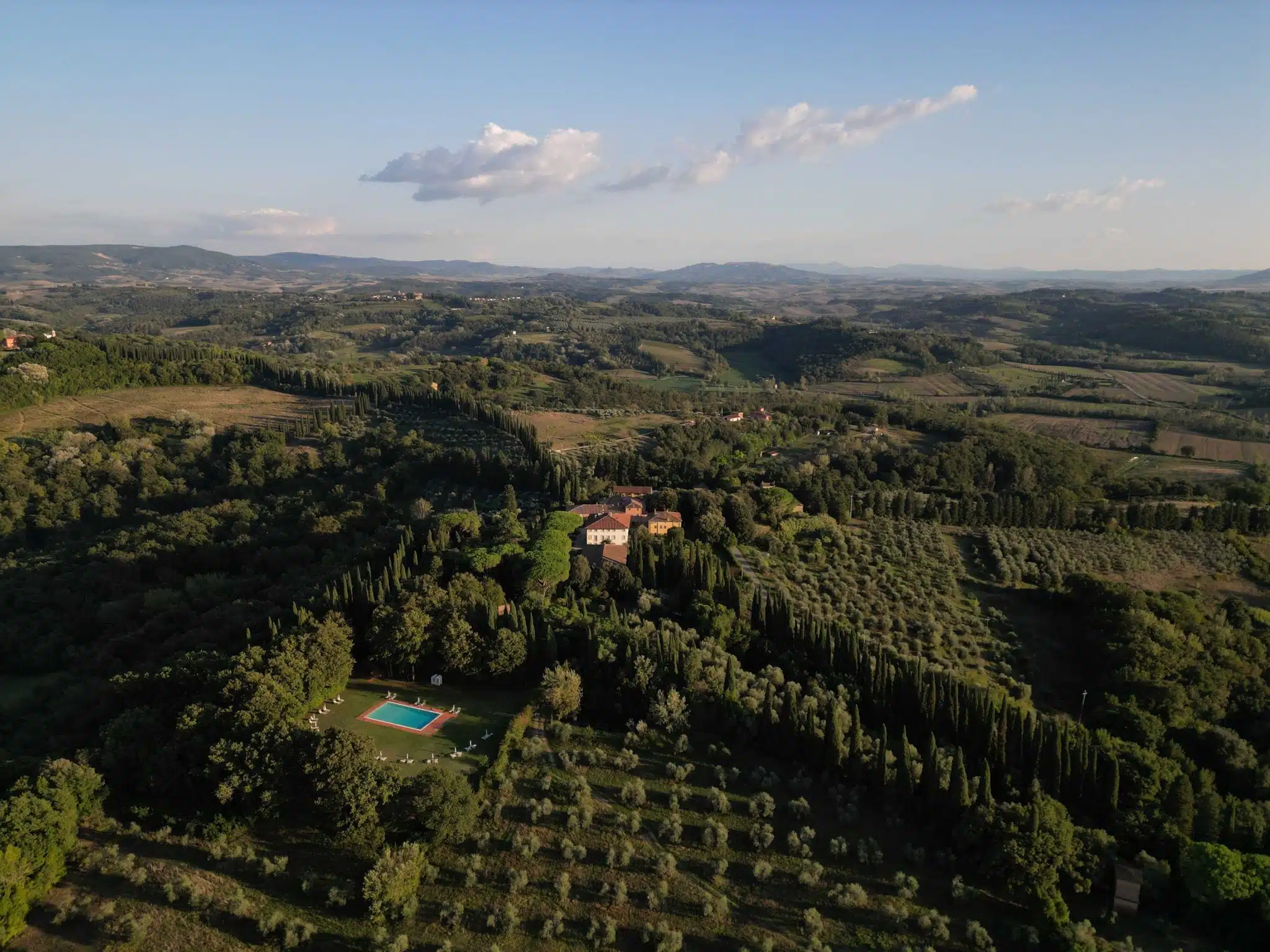 Exclusive Estate with Pool on the Hills of Pisa-5_388786