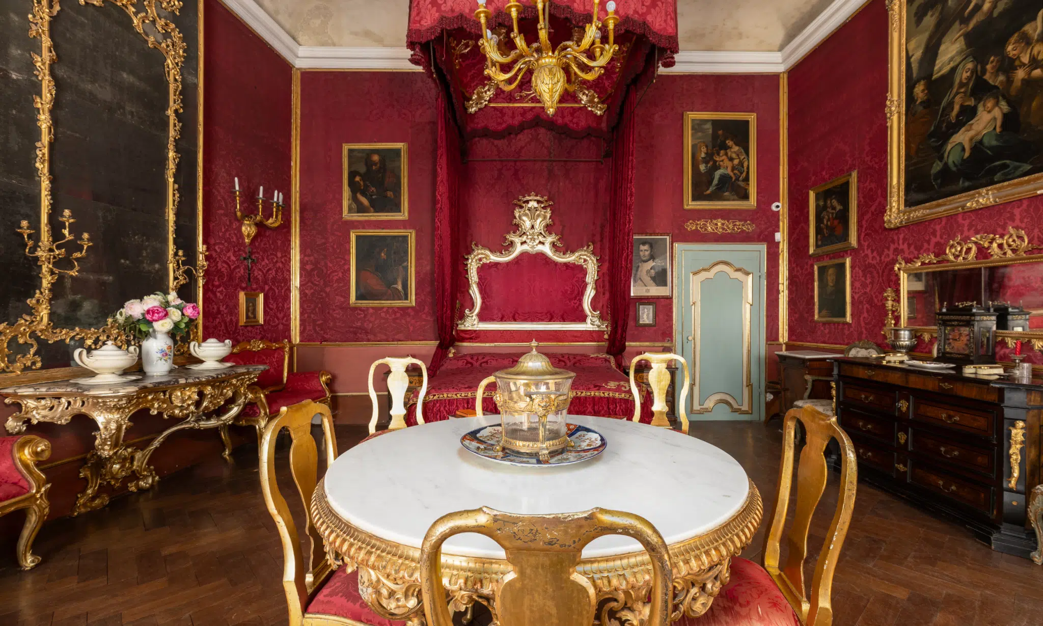Red Room - Caroline Bonaparte villa