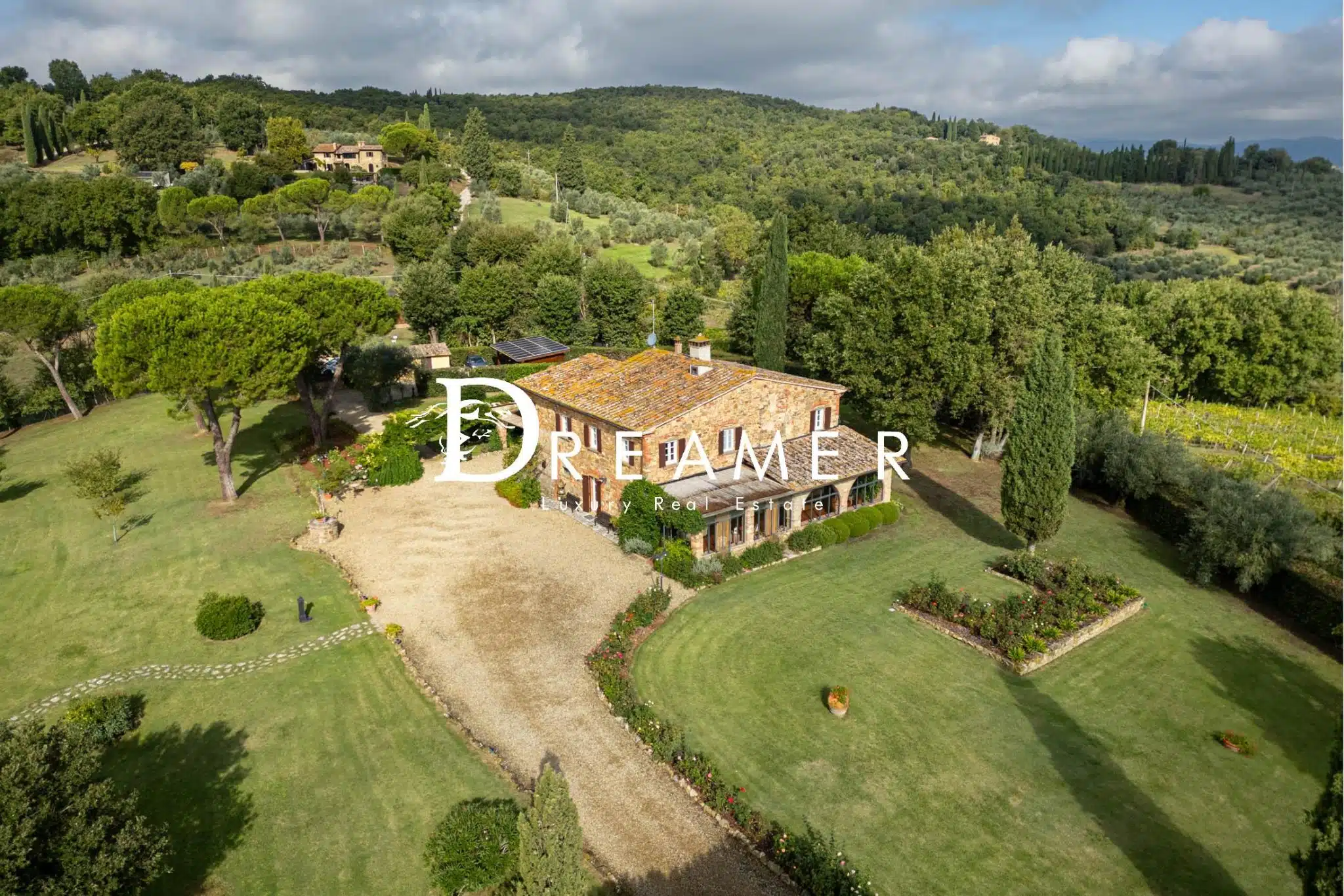Splendid Farmhouse with Pool in Arezzo-9_384093