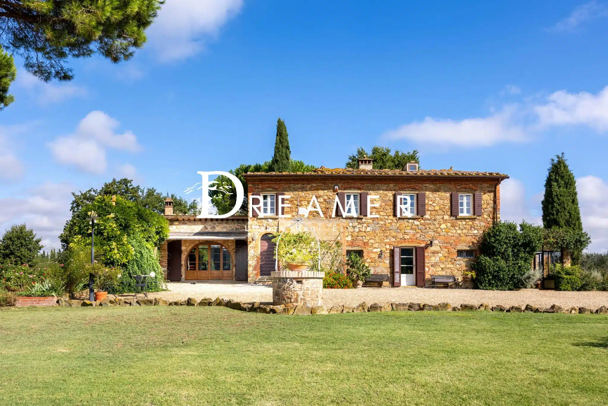 Splendid Farmhouse with Pool in Arezzo-10_384071