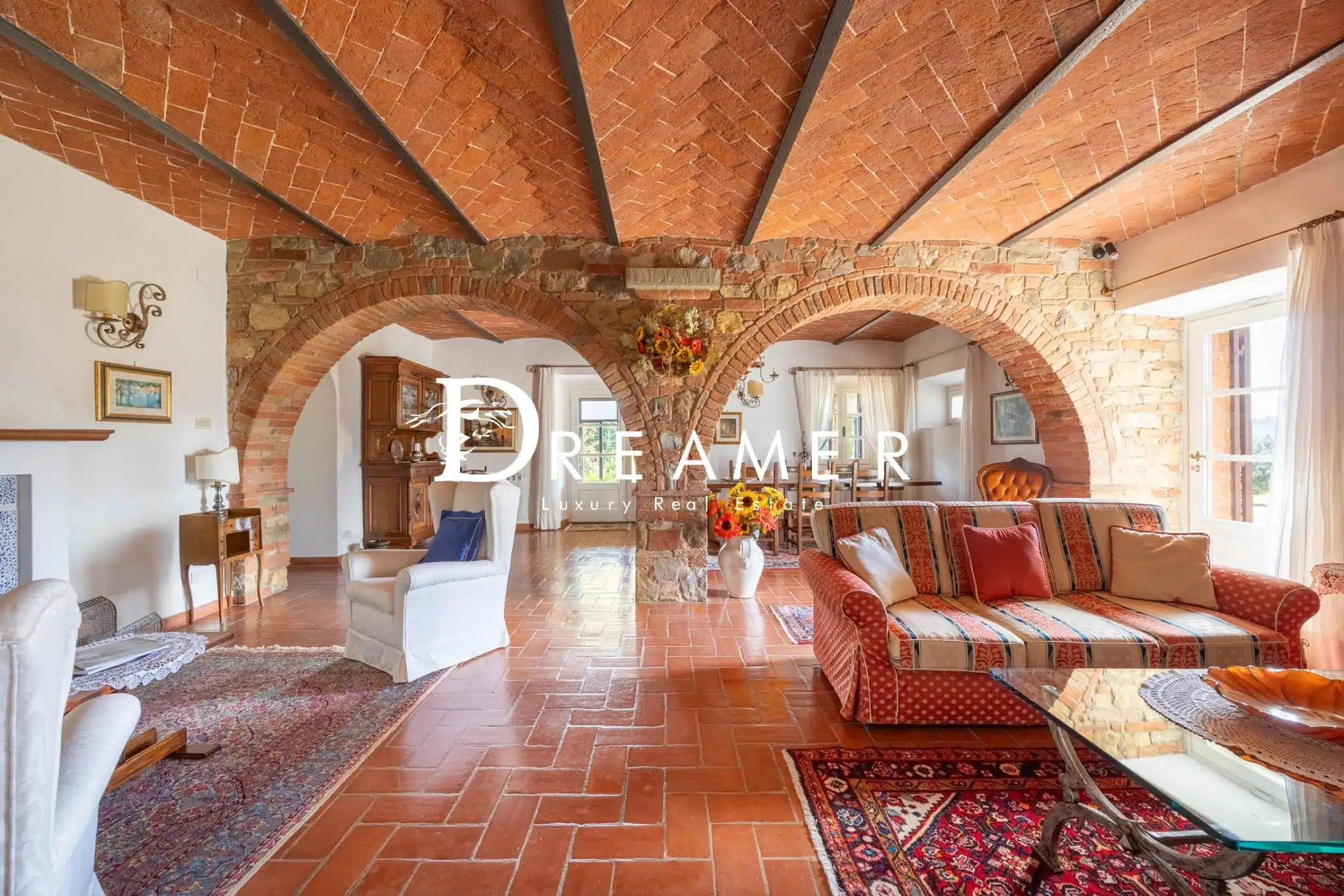 Splendid Farmhouse with Pool in Arezzo-16_384085