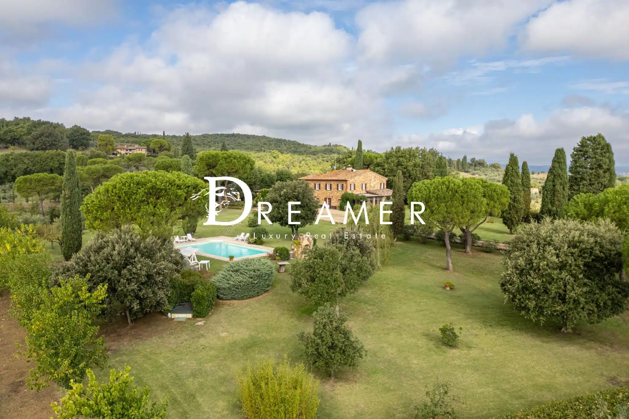 Splendid Farmhouse with Pool in Arezzo-33_384109