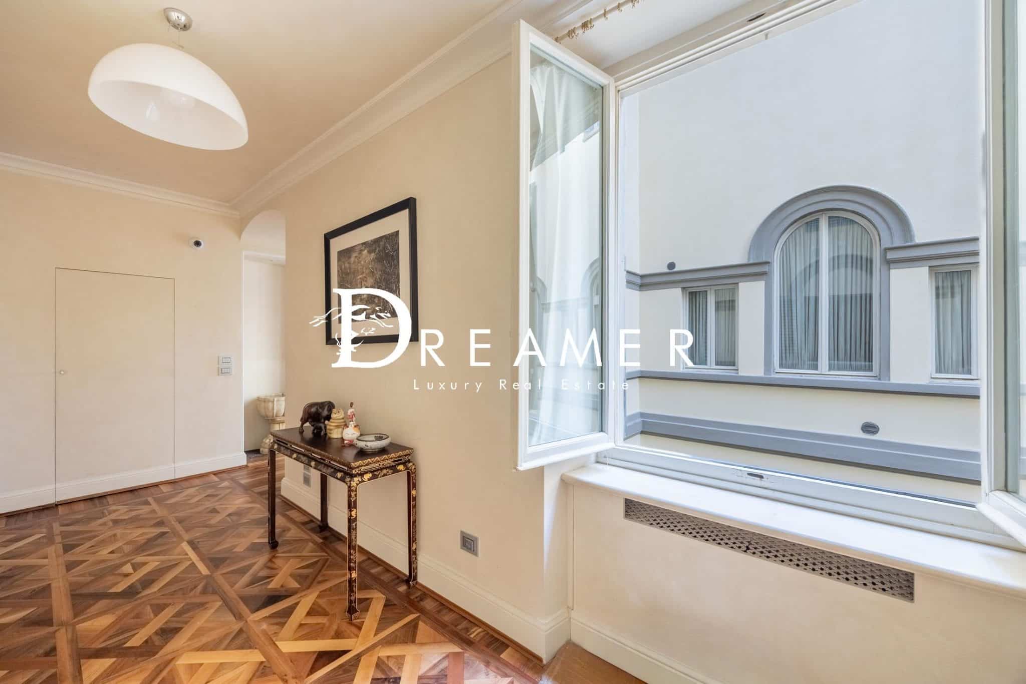 Splendid Apartment with Garage in Florence-6_385834