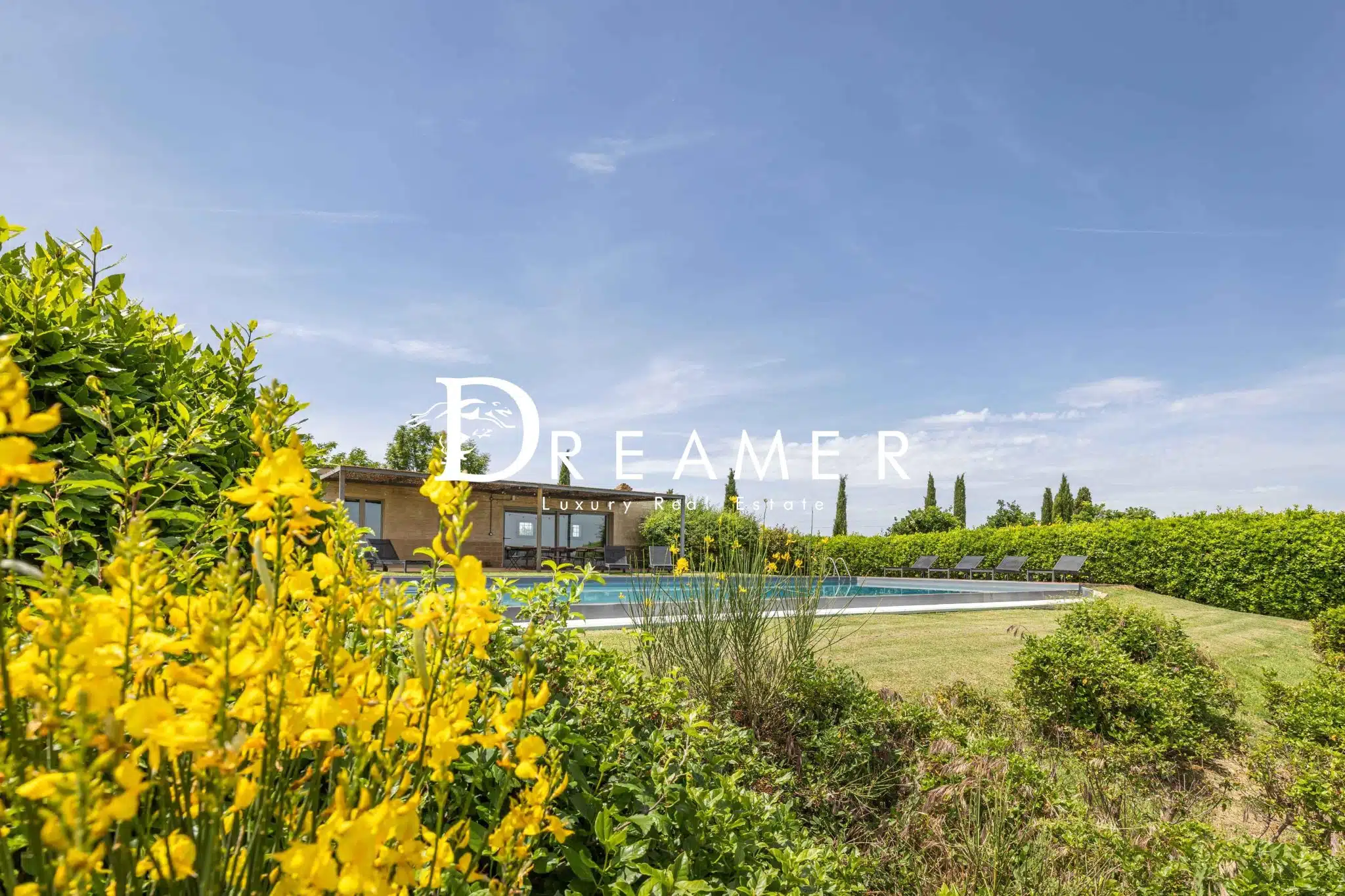 Stunning Villa with Pool Immersed in the Crete Senesi-45_377804