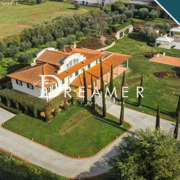 Elegant Villa with Pool on the Hills of Lucca-1_263308