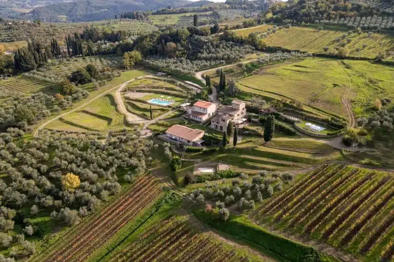 Luxury Estate with Swimming Pools and SPA in Chianti-1_251424