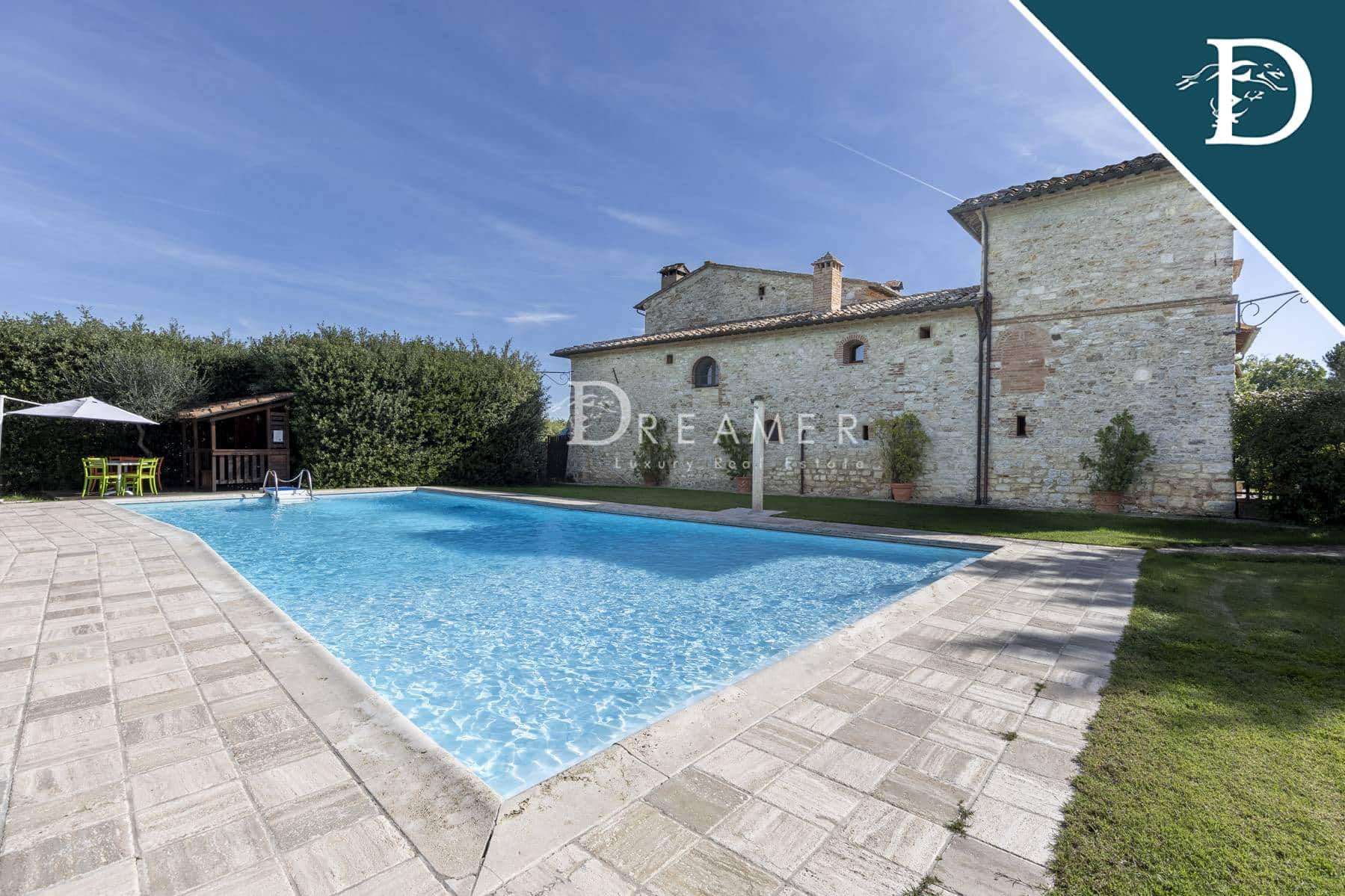 Historic Farmhouse with a Pool in Chianti-2_278278